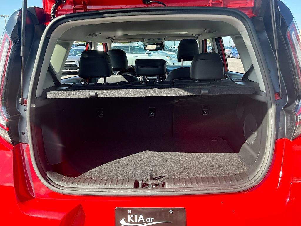 Used 2025 Kia Soul GT-Line w/ GT-Line Technology Package FWD image 27