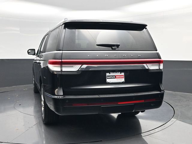 Used 2024 Lincoln Navigator L 4WD image 4