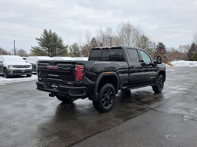 Used 2024 GMC Sierra 2500 AT4 w/ AT4 Preferred Package image 8