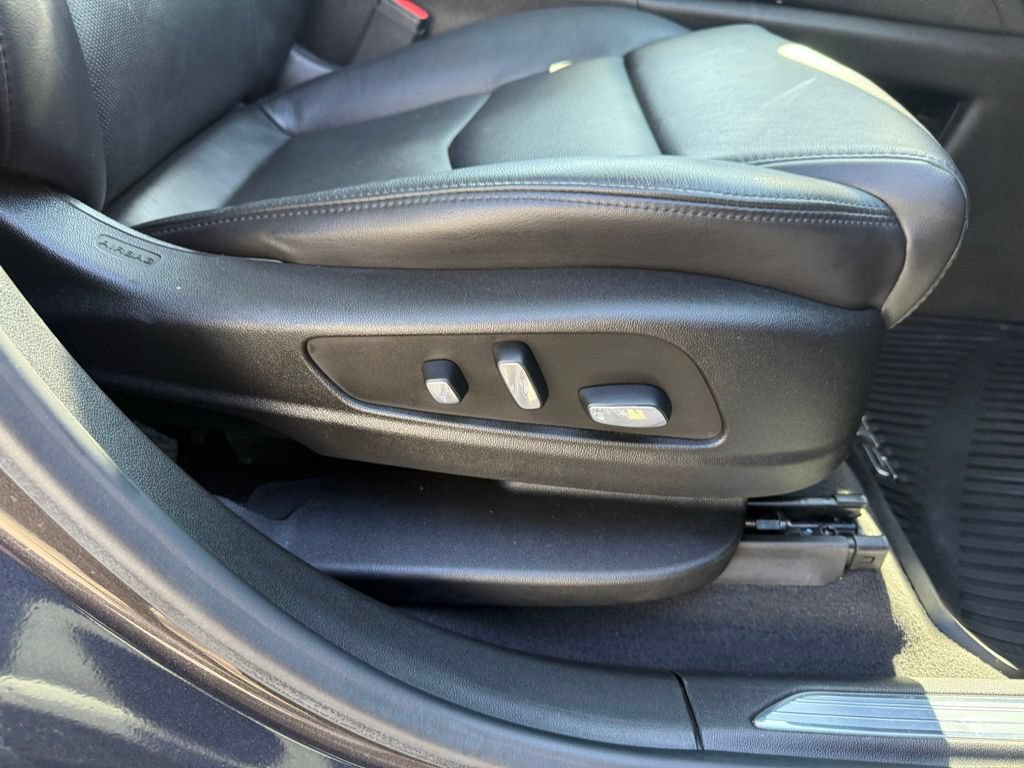 Used 2018 Cadillac XT5 Premium Luxury w/ Driver Assist Package AWD/4WD image 50
