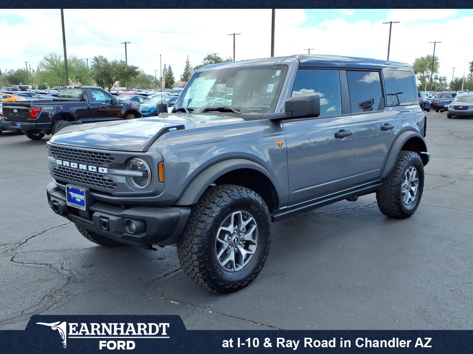 Certified 2025 Ford Bronco Badlands AWD/4WD image 1
