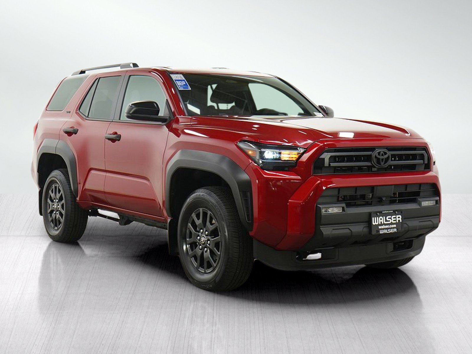 Used 2025 Toyota 4Runner SR5 AWD/4WD image 9