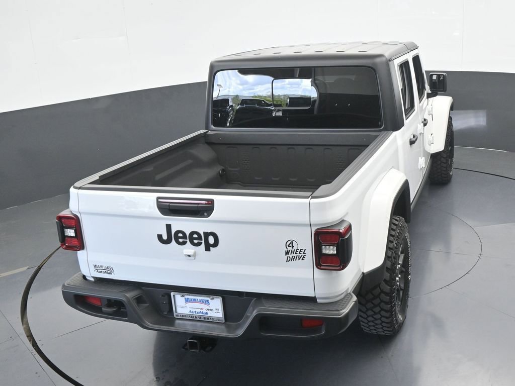 Used 2024 Jeep Gladiator Sport image 51