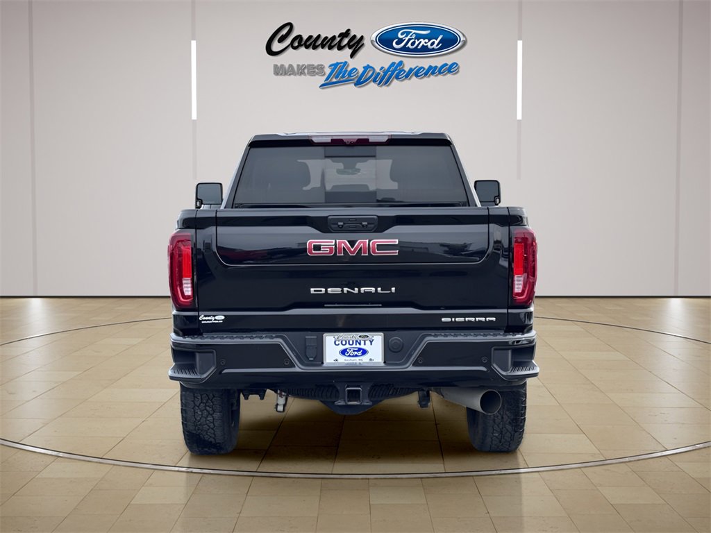 Used 2022 GMC Sierra 3500 Denali w/ Denali Black Diamond Edition image 11