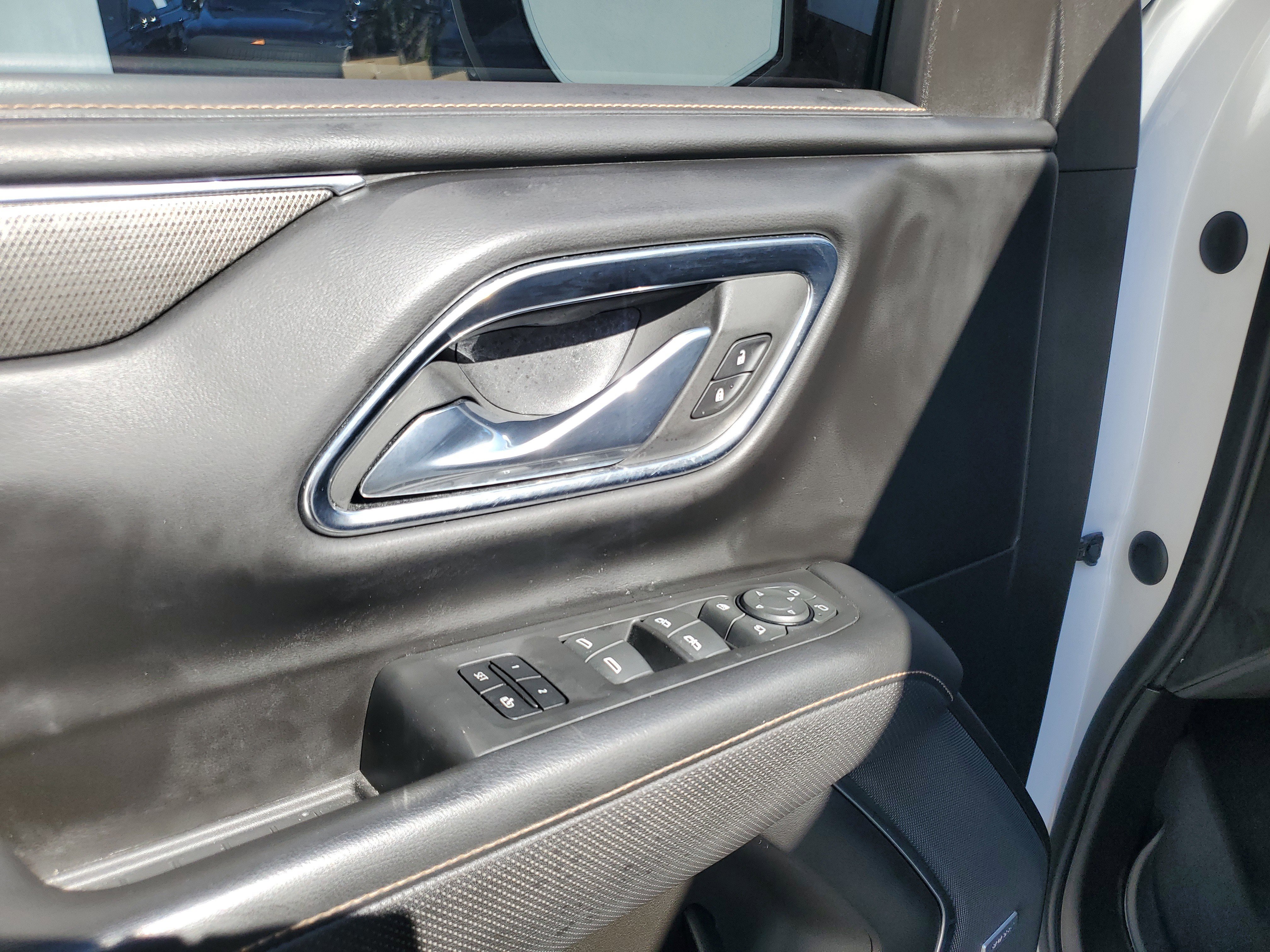 Certified 2023 GMC Yukon AT4 w/ Technology Package image 19