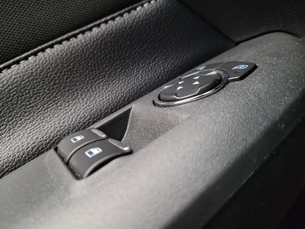 Used 2019 Ford Mustang Coupe RWD image 27