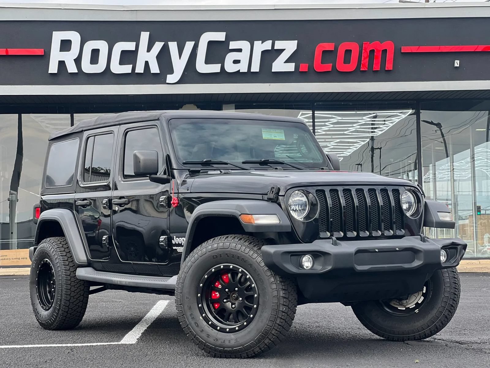 Used 2018 Jeep Wrangler Unlimited Sport AWD/4WD image 1