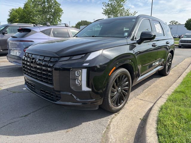 Used 2024 Hyundai Palisade Calligraphy AWD/4WD image 3