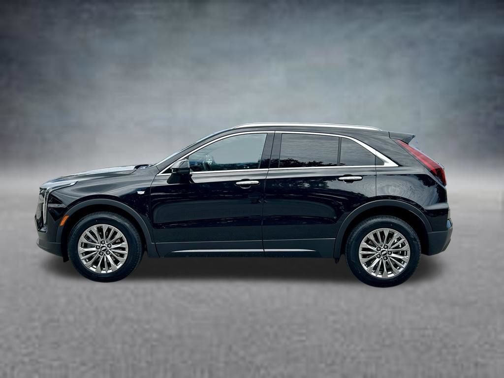 Used 2025 Cadillac XT4 Premium Luxury FWD image 9