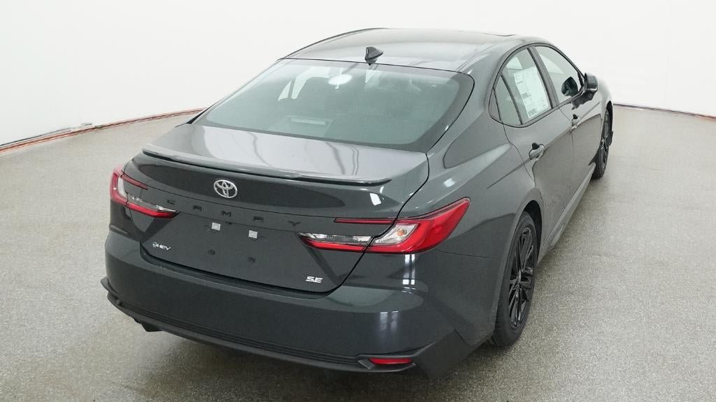 New 2026 Toyota Camry SE FWD image 8