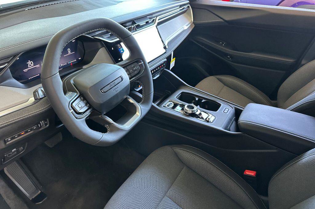 New 2026 Jeep Cherokee Laredo AWD/4WD image 10