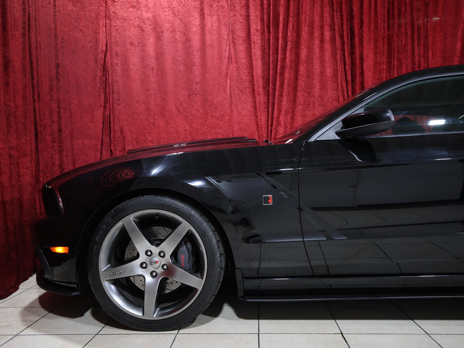 Used 2014 Ford Mustang GT Premium w/ Brembo Brake Package RWD image 4
