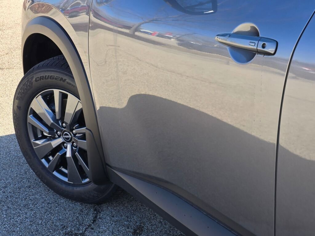 New 2026 Nissan Pathfinder SV image 15