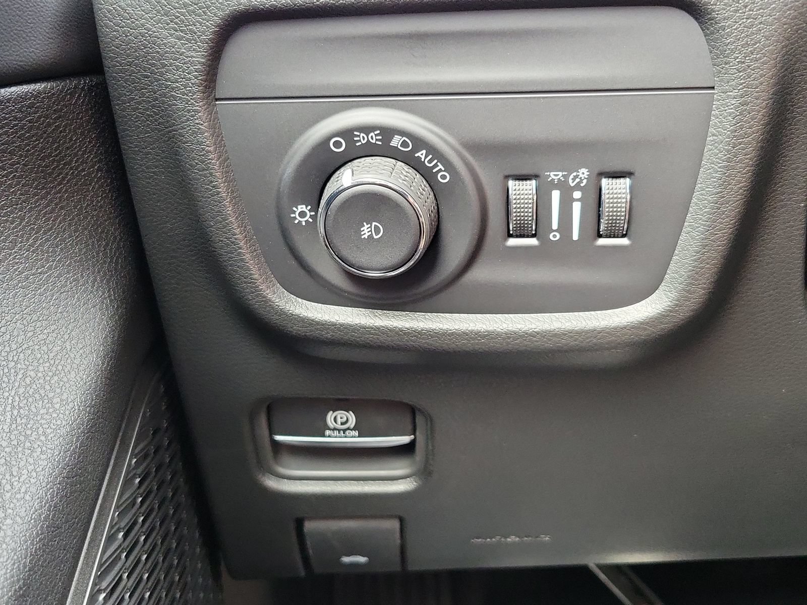 New 2026 Jeep Grand Cherokee L Limited AWD/4WD image 24