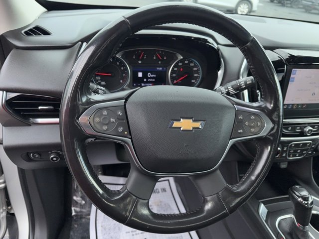 Used 2020 Chevrolet Traverse LT w/ LT Premium Package image 16