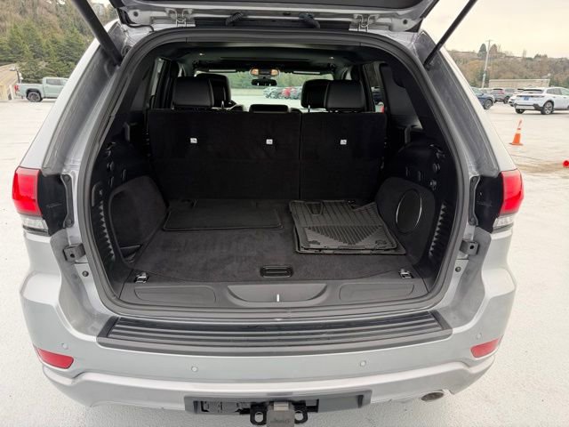 Used 2021 Jeep Grand Cherokee Laredo X image 9