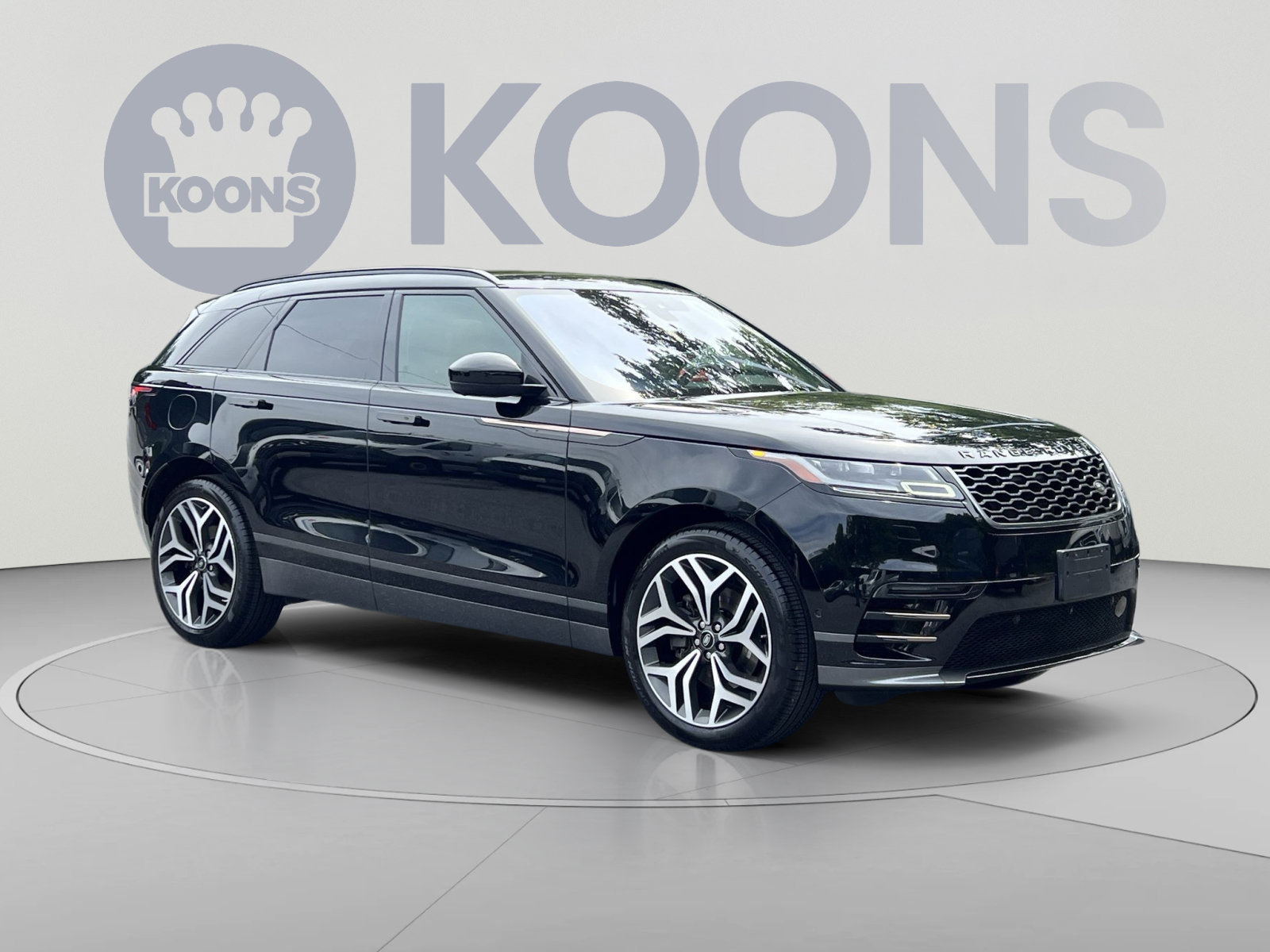 Used 2019 Land Rover Range Rover Velar R-Dynamic HSE AWD/4WD image 2