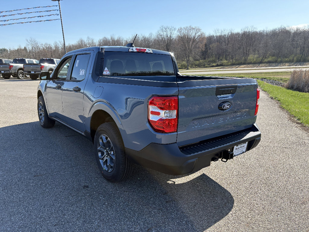 New 2026 Ford Maverick XLT image 3