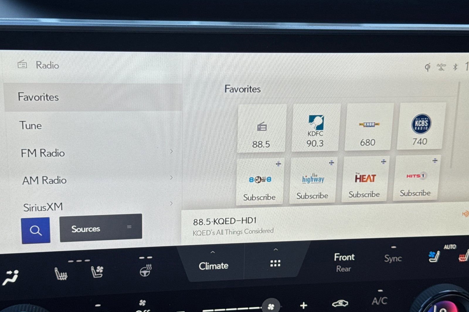 Used 2023 Lexus RX 350 FWD w/ Cold Area Package image 22