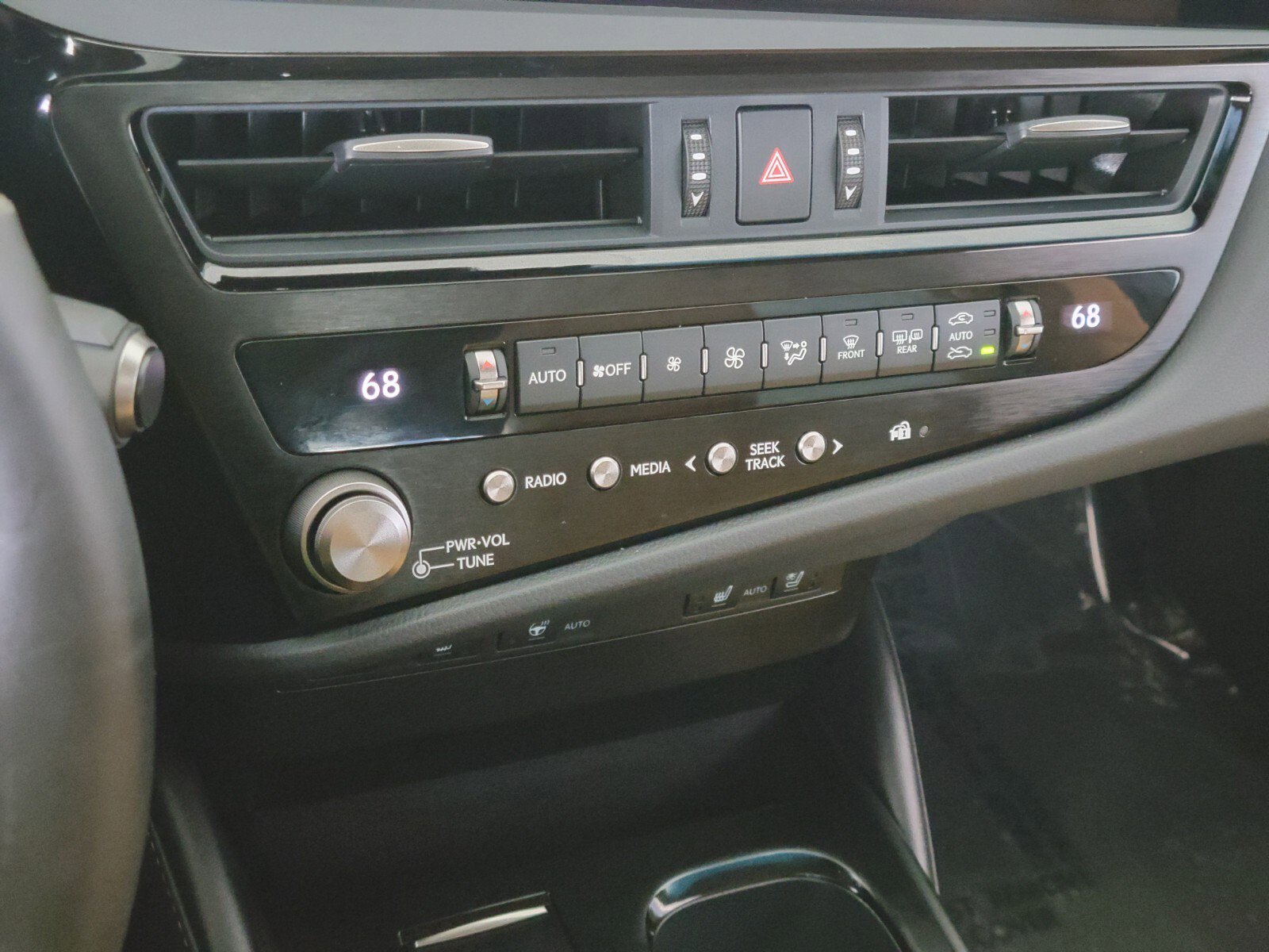 Certified 2025 Lexus ES 350 w/ Premium Package image 25