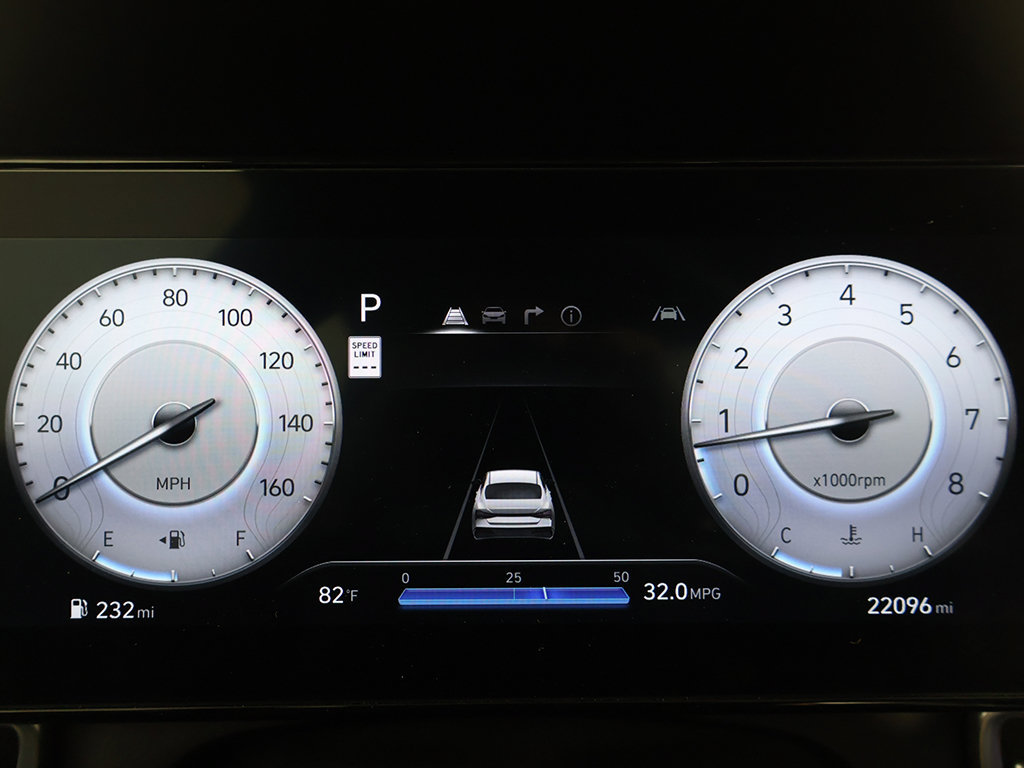 Certified 2024 Hyundai Elantra SEL FWD image 33