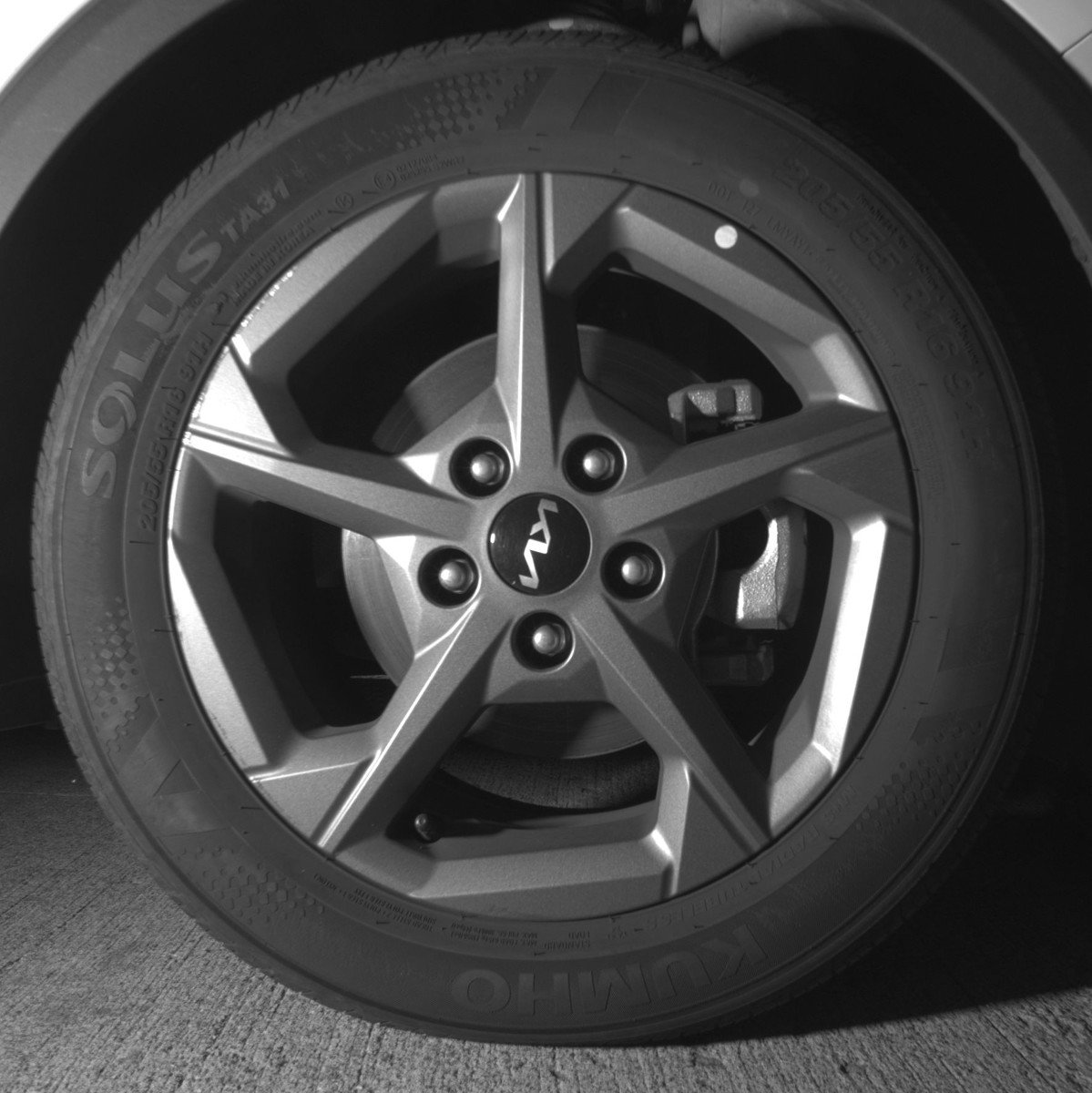 Used 2025 Kia K4 LXS image 13