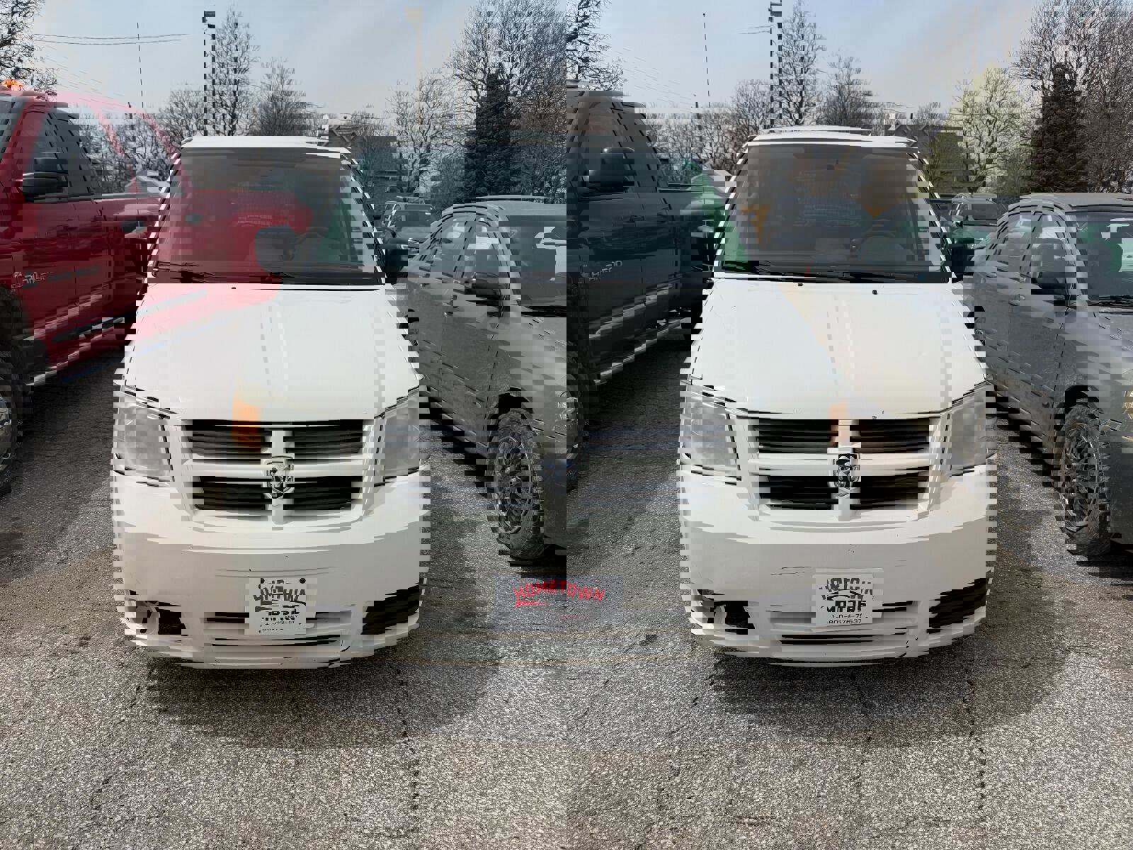 Used 2010 Dodge Grand Caravan image 2