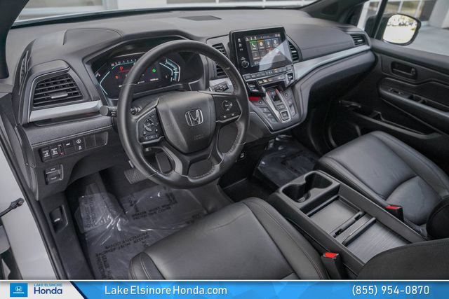 Used 2024 Honda Odyssey Sport image 17