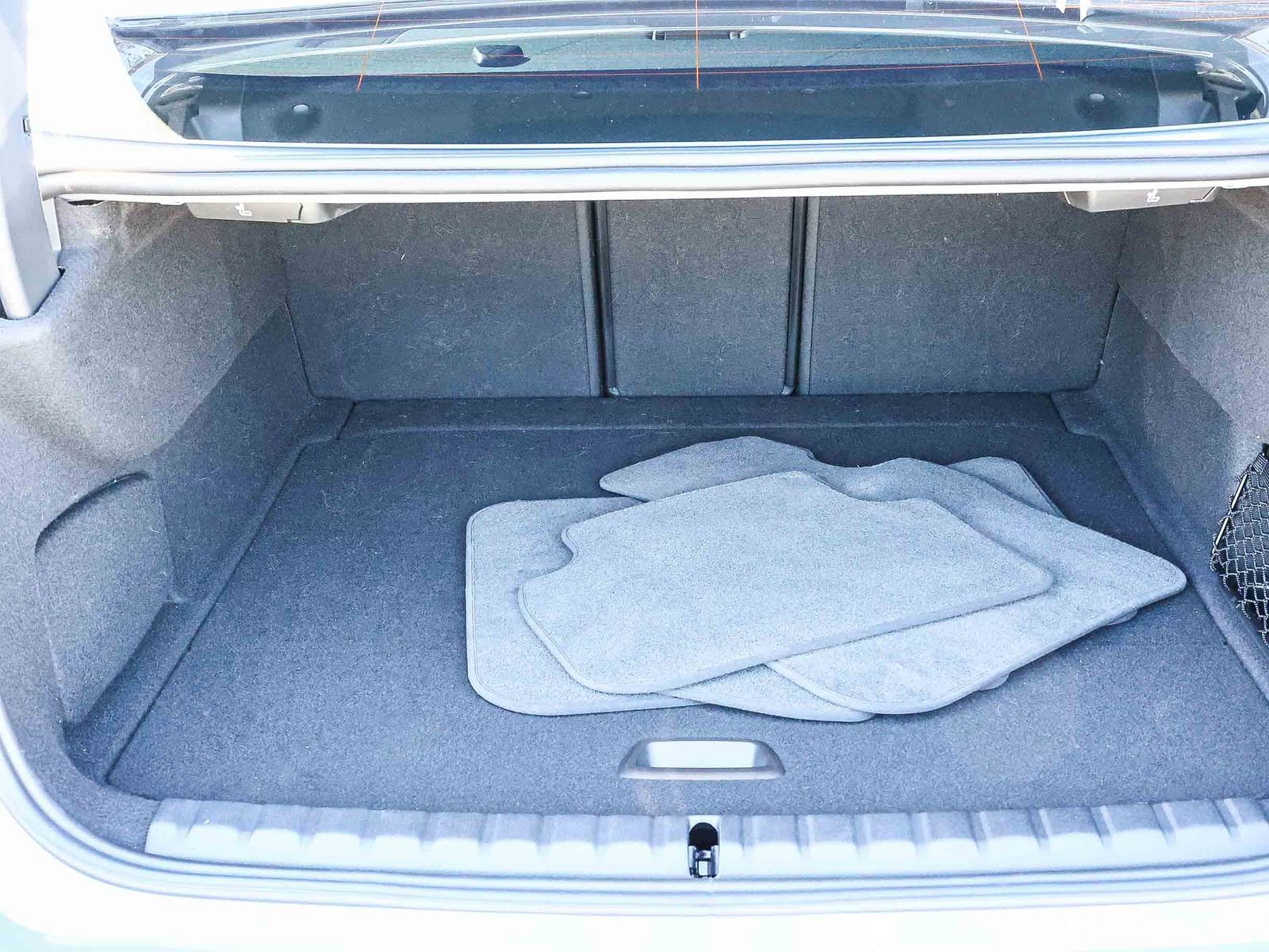 Used 2025 BMW M235i xDrive w/ Premium Package image 13