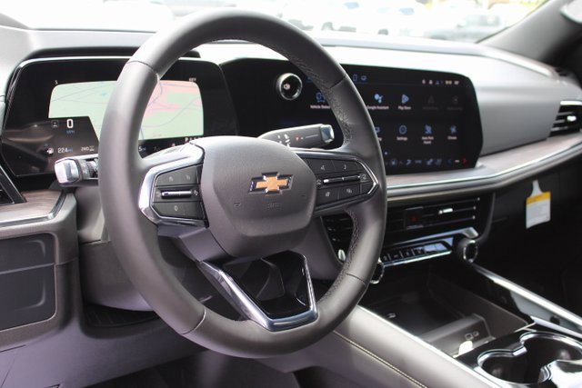 New 2025 Chevrolet Suburban Premier image 29