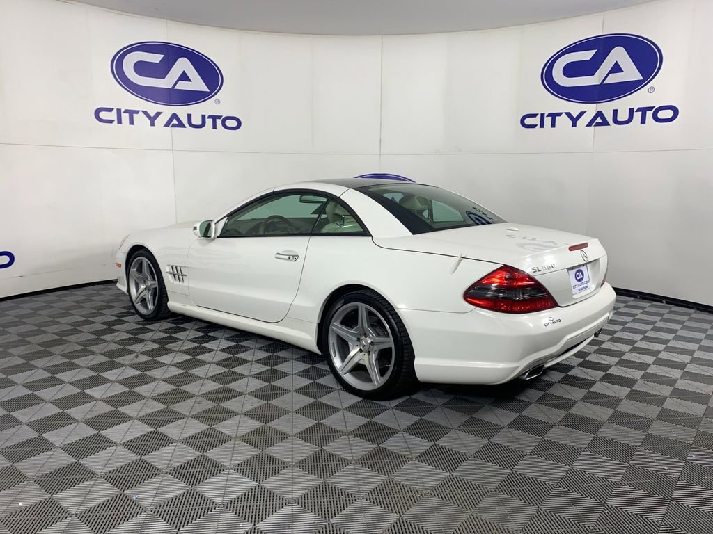 Used 2009 Mercedes-Benz SL 550 image 5