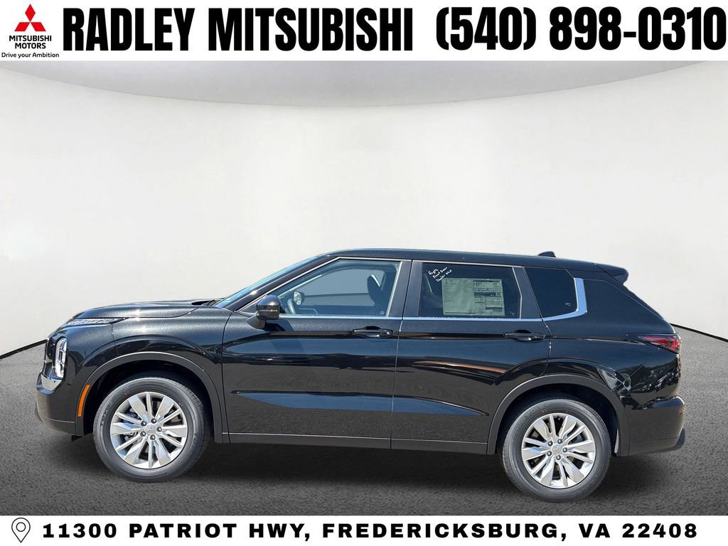 New 2026 Mitsubishi Outlander ES AWD/4WD image 16