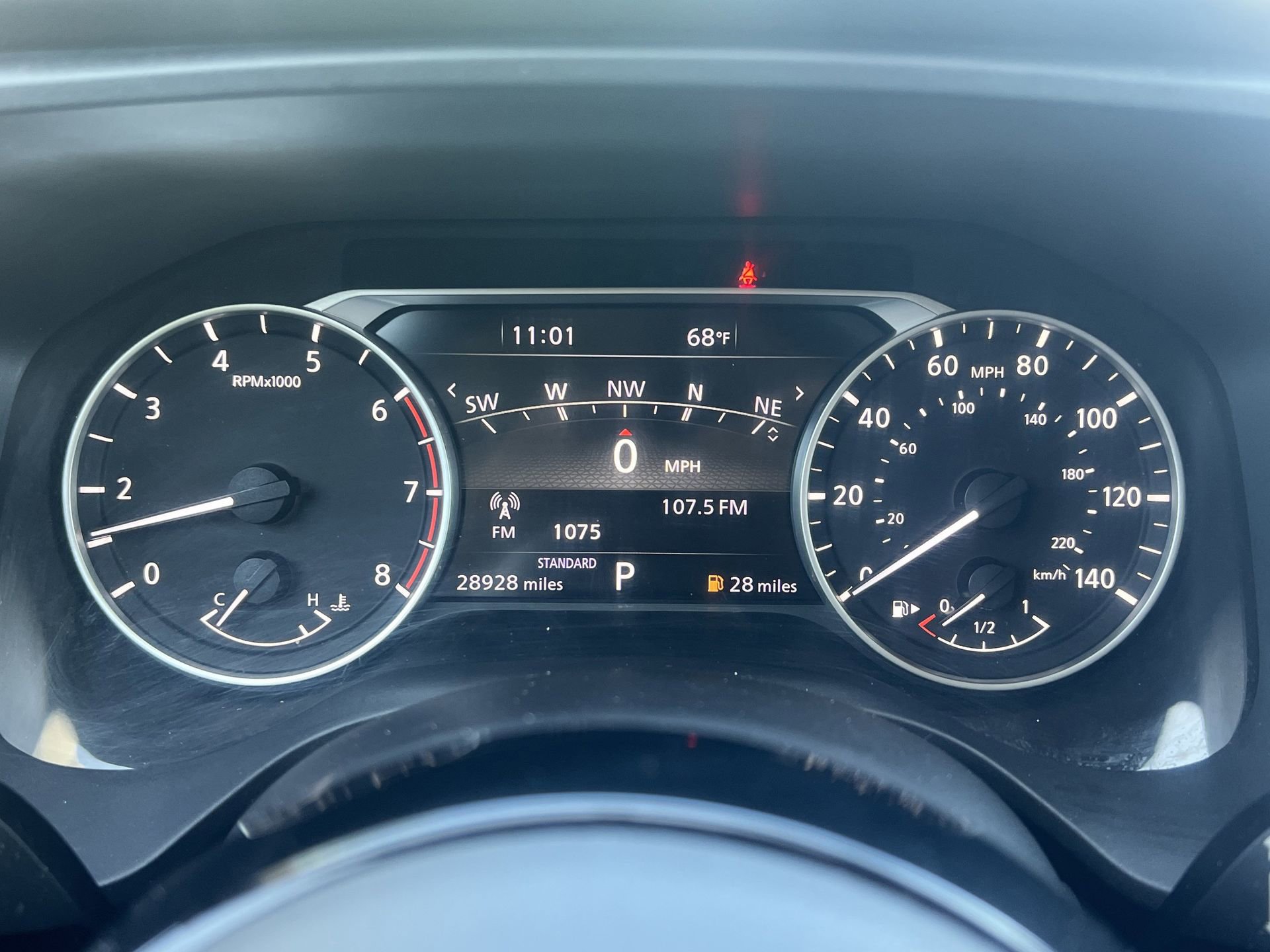 Used 2022 Nissan Rogue SL w/ SL Premium Package image 9