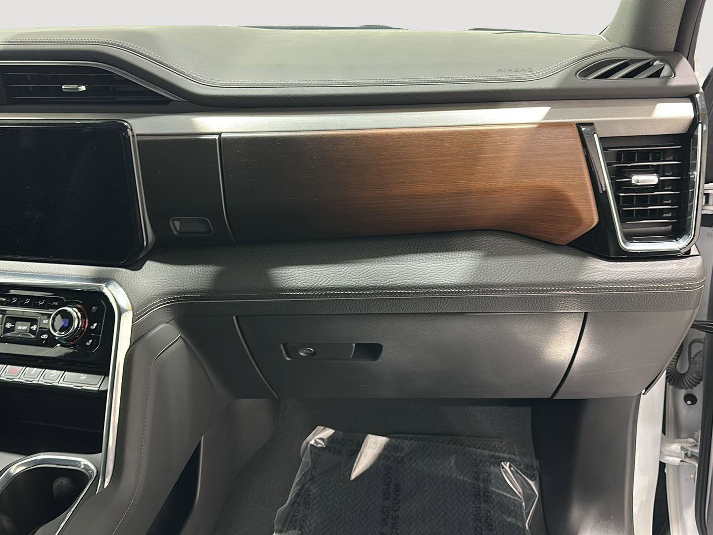 Used 2023 GMC Sierra 1500 Denali w/ Technology Package image 27