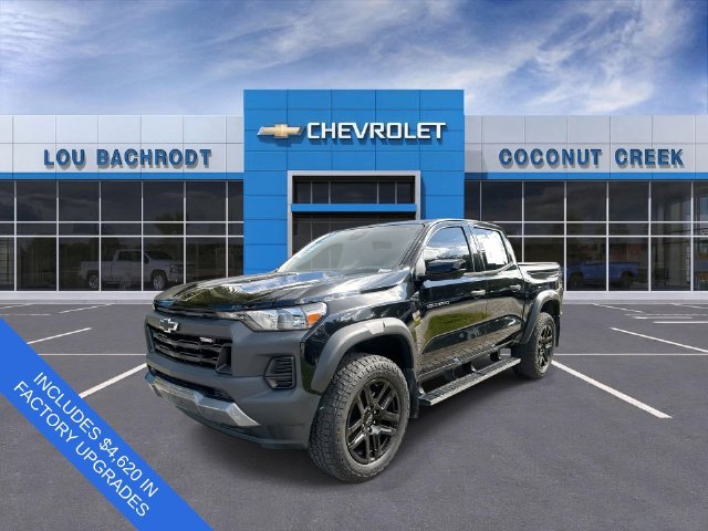 Used 2023 Chevrolet Colorado Trail Boss AWD/4WD image 4