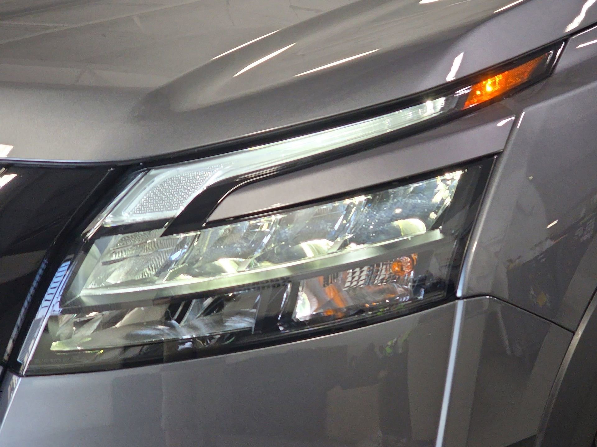 Used 2025 Nissan Pathfinder Rock Creek image 29