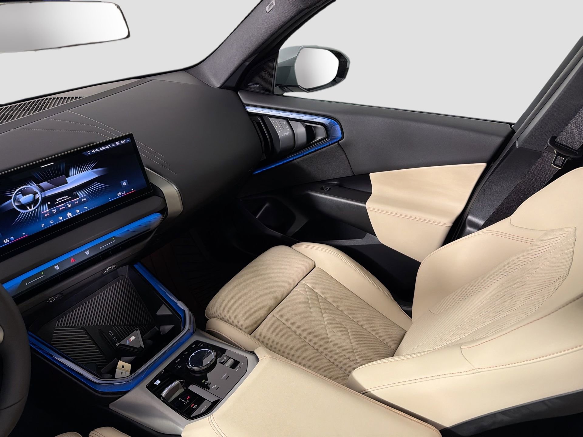 Certified 2025 BMW X3 xDrive30i w/ Premium Package image 24