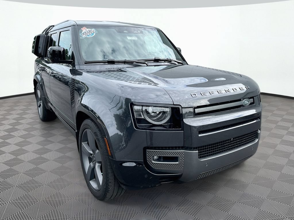 Used 2024 Land Rover Defender 130 Outbound AWD/4WD image 3