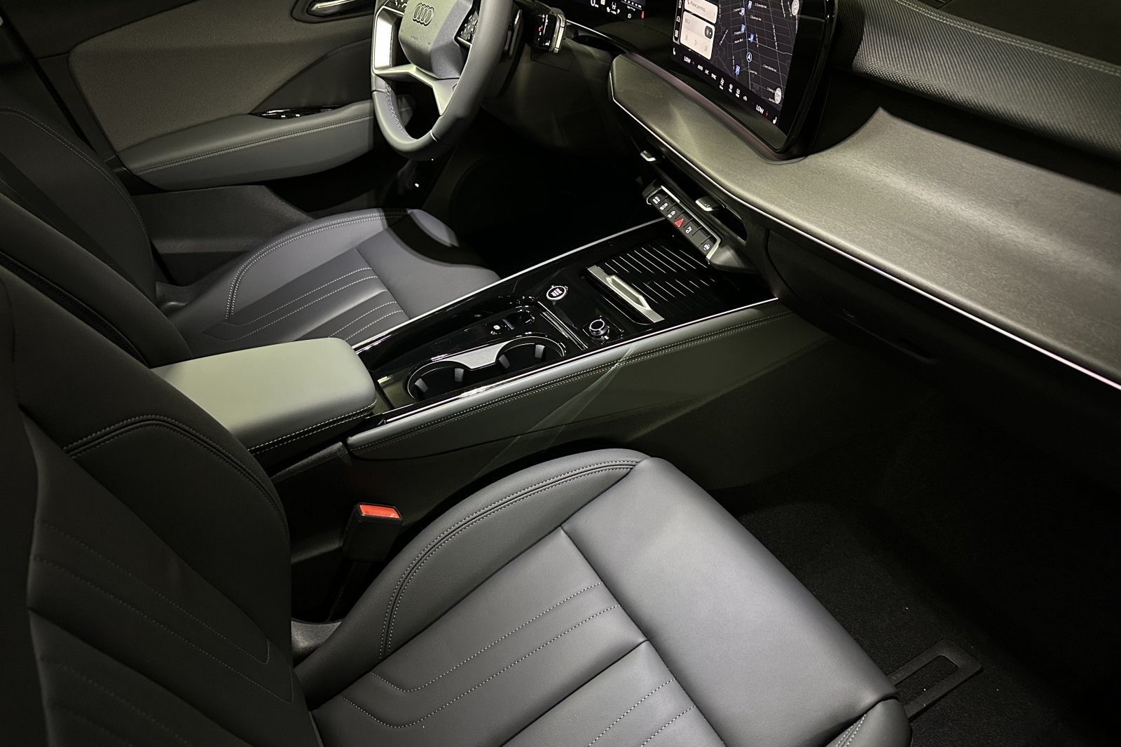 New 2026 Audi Q3 quattro 2.0T AWD/4WD image 15