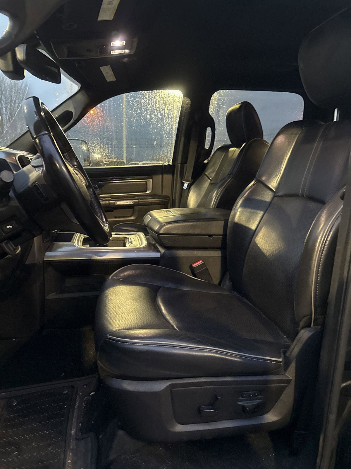 Used 2018 RAM 2500 Limited image 8