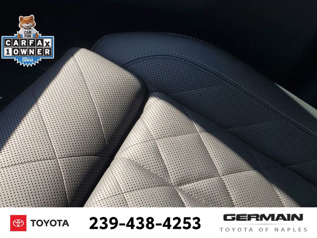 Used 2025 BMW X5 M60i w/ Parking Assistance Package image 30