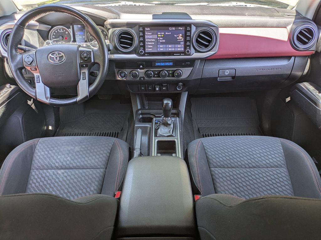 Used 2023 Toyota Tacoma SR5 AWD/4WD image 15