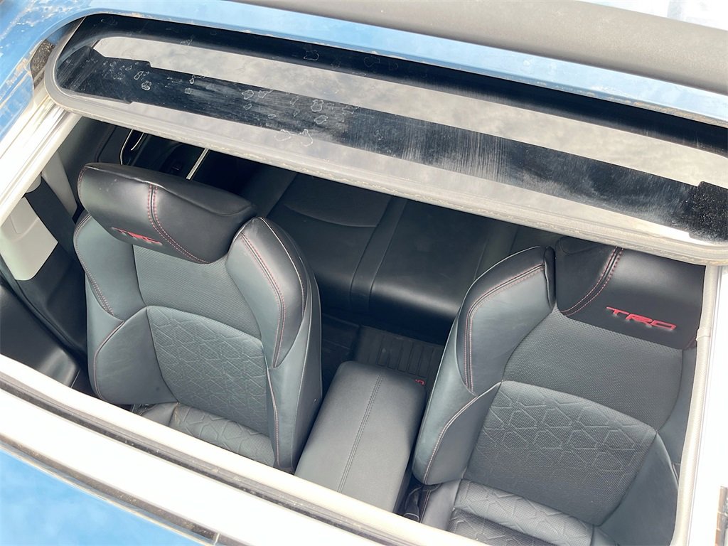 Used 2022 Toyota RAV4 TRD Off-Road image 21