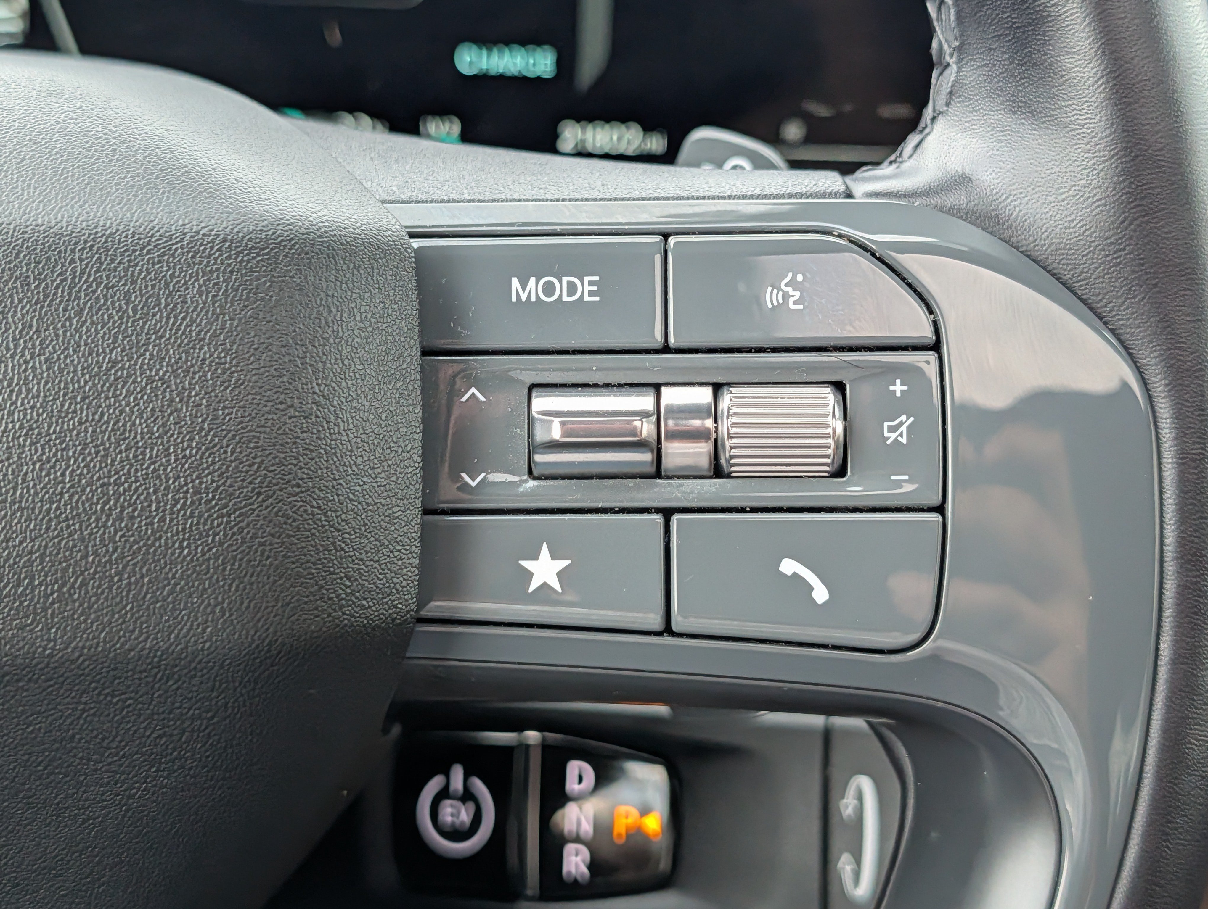 Certified 2024 Kia EV9 Land AWD/4WD image 30