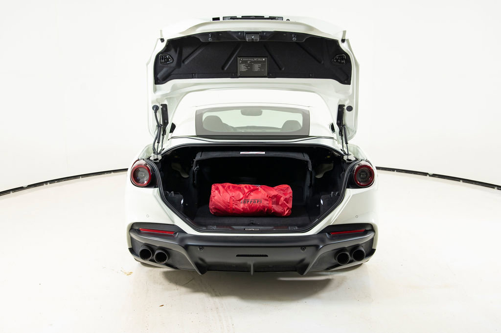 Certified 2022 Ferrari Portofino M RWD image 36