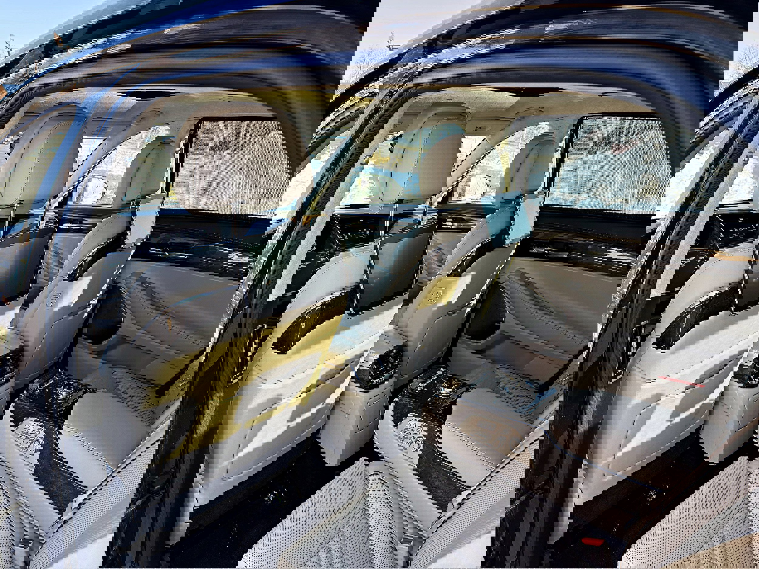 Used 2018 Genesis G90 5.0 Ultimate image 21