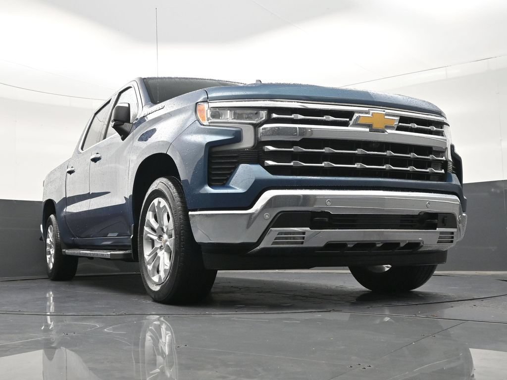 Used 2024 Chevrolet Silverado 1500 LTZ RWD image 31