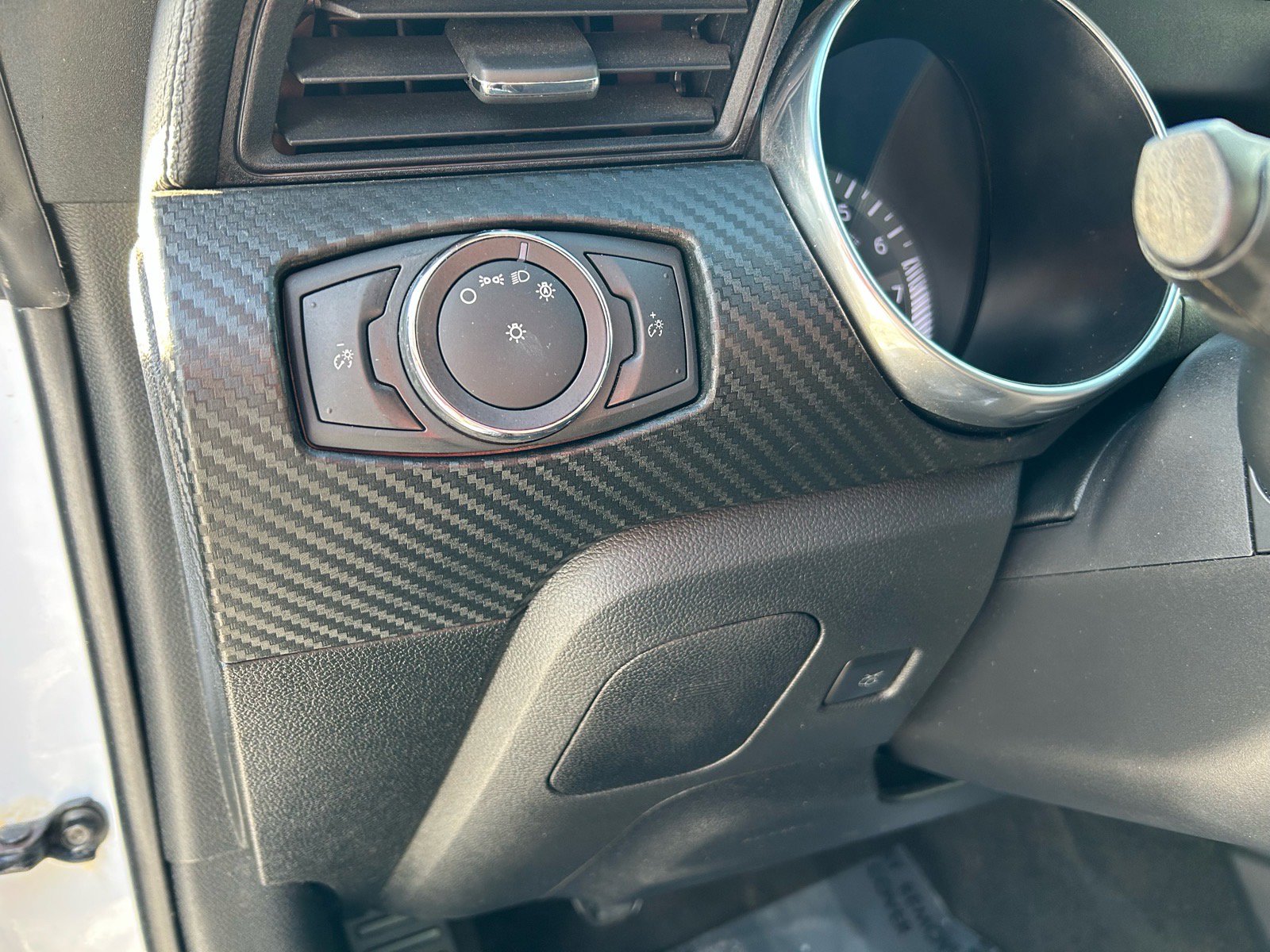 Used 2018 Ford Mustang Coupe image 19