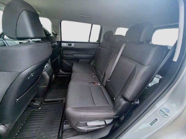 New 2027 Hyundai Santa Fe SE FWD image 23