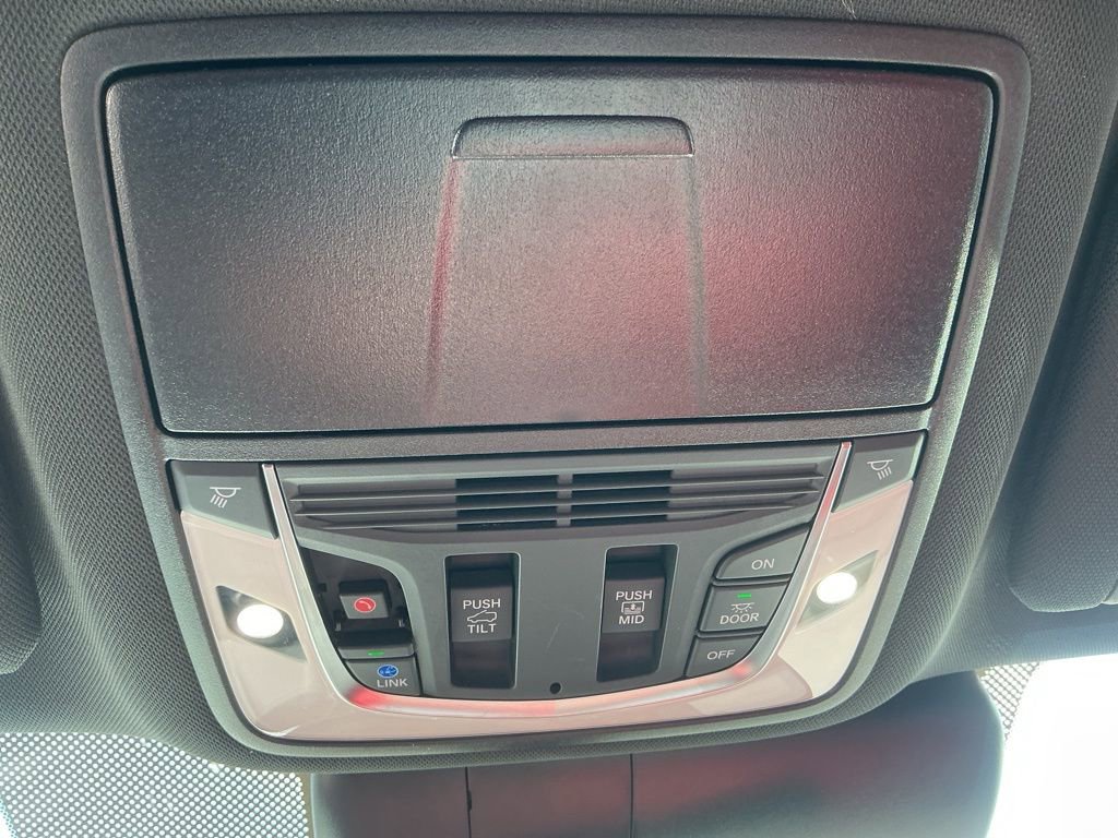 Certified 2025 Acura RDX AWD w/ A-Spec & Advance Pkg image 18